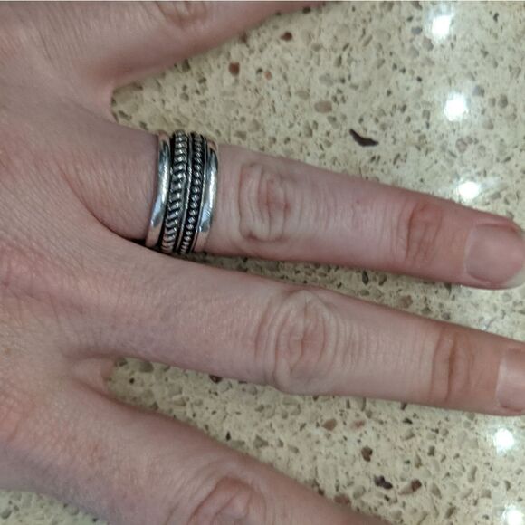 Sterling silver spinner ring - Picture 3 of 4